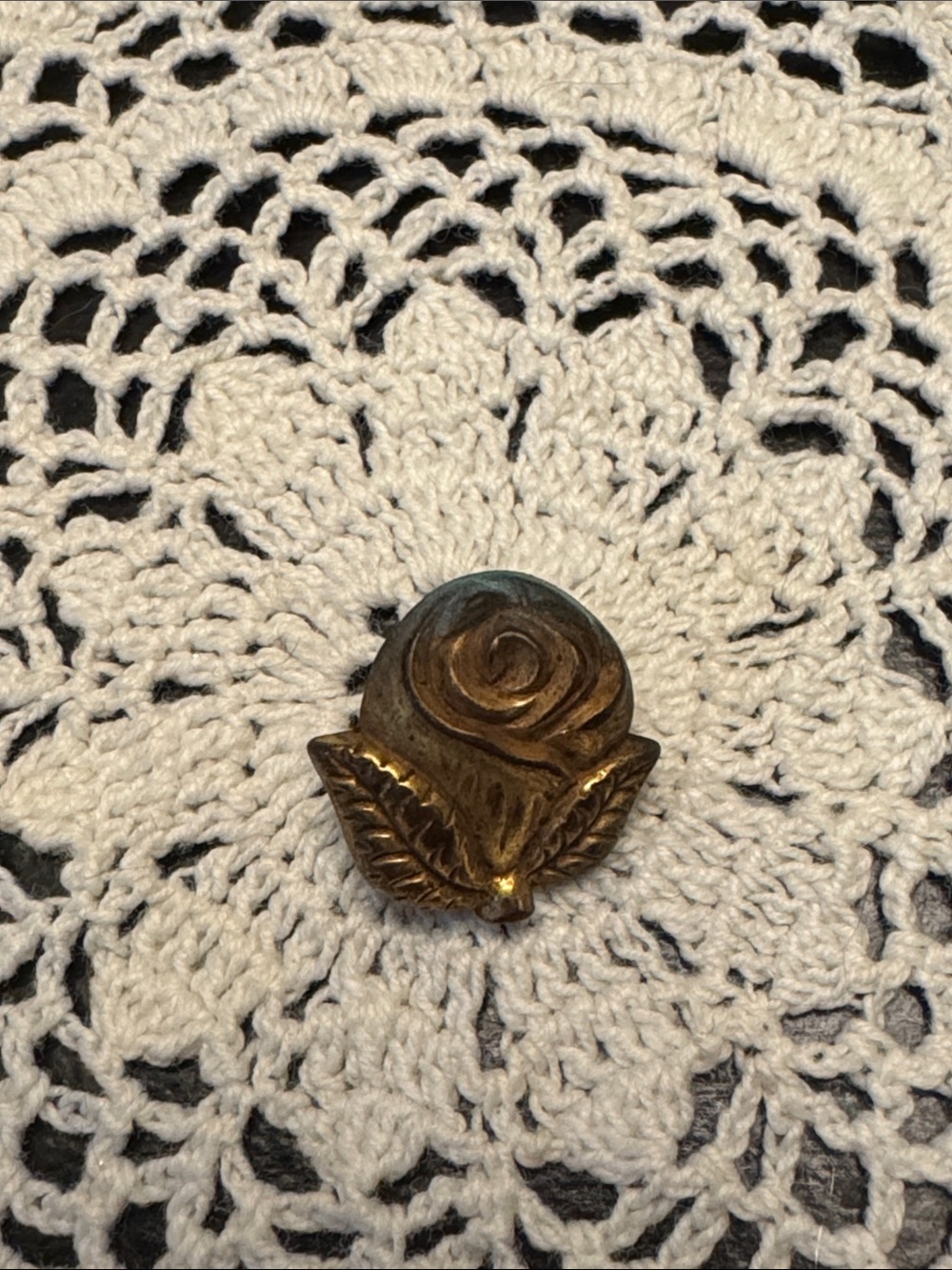 Vintage Gold-tone Rose Button